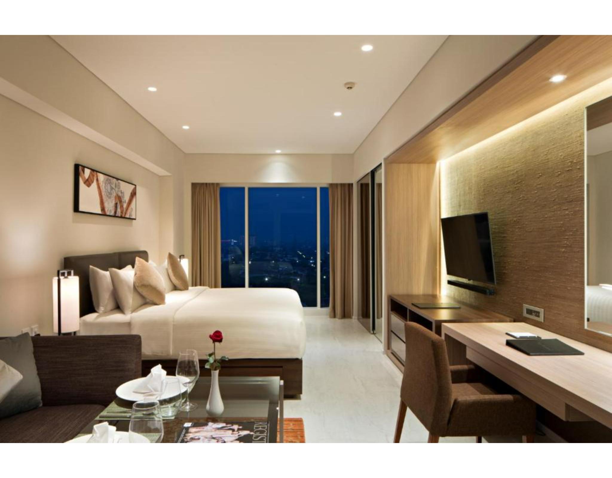 Oakwood Hotel & Residence Surabaia Exterior foto