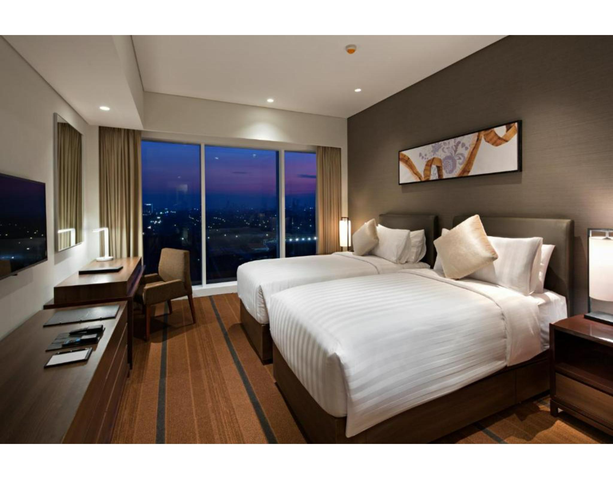 Oakwood Hotel & Residence Surabaia Exterior foto