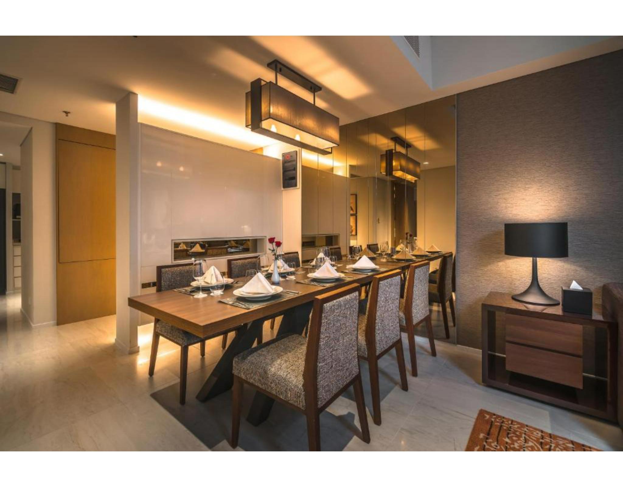 Oakwood Hotel & Residence Surabaia Exterior foto