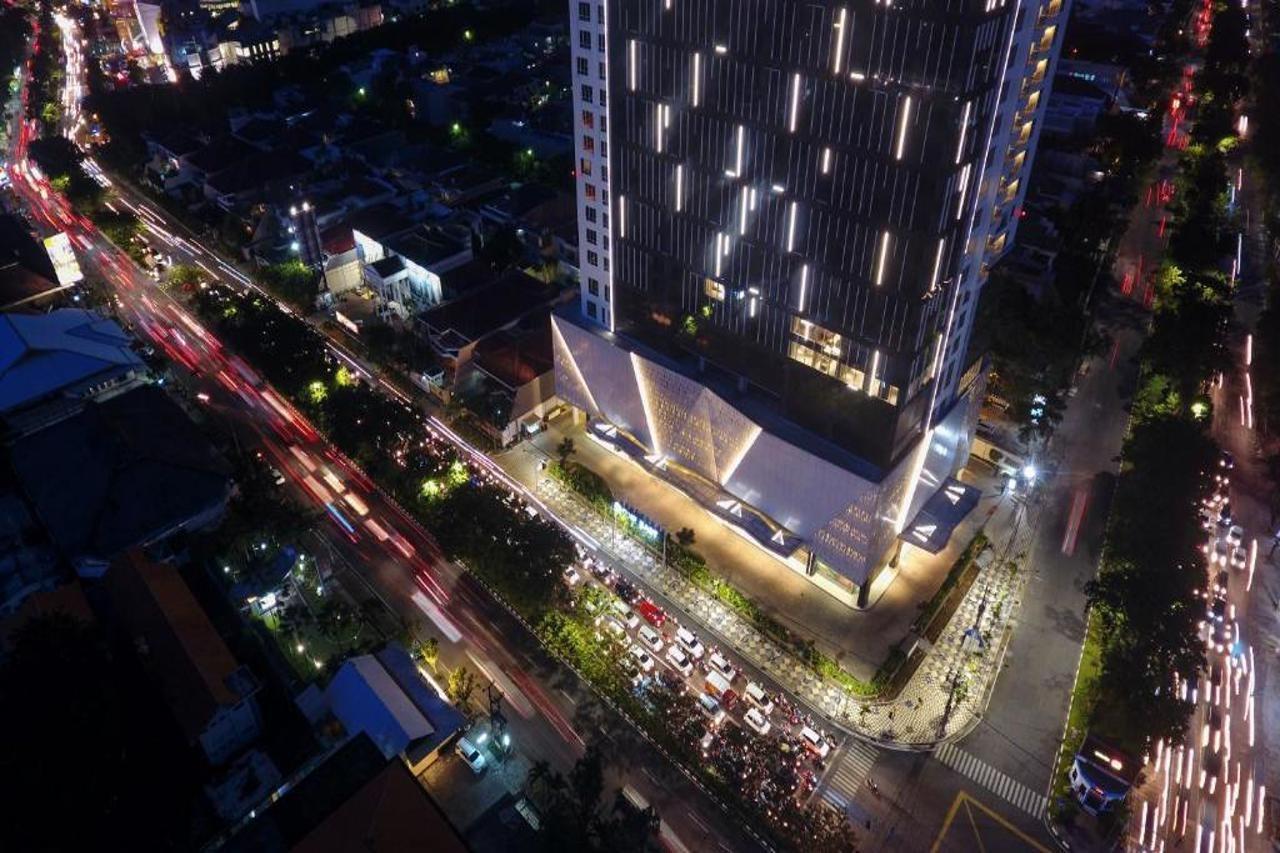 Oakwood Hotel & Residence Surabaia Exterior foto